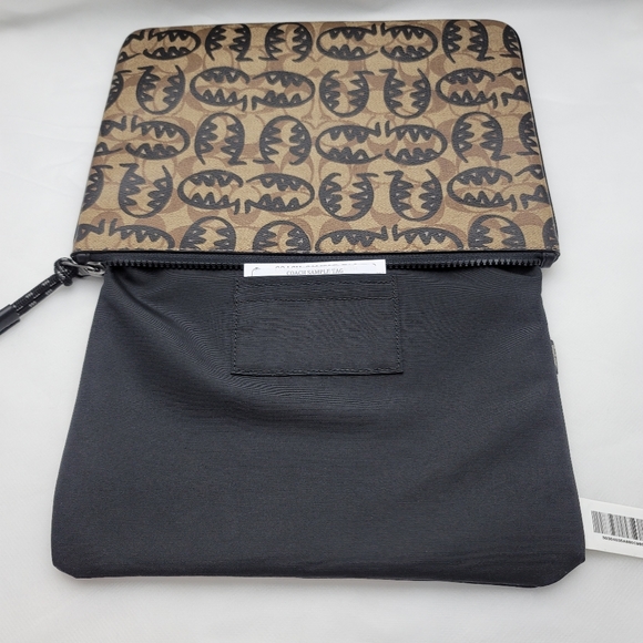 *Sample* Coach Large Pouch In Signature Canvas With Rexy By Guang Yu - Picture 6 of 10
